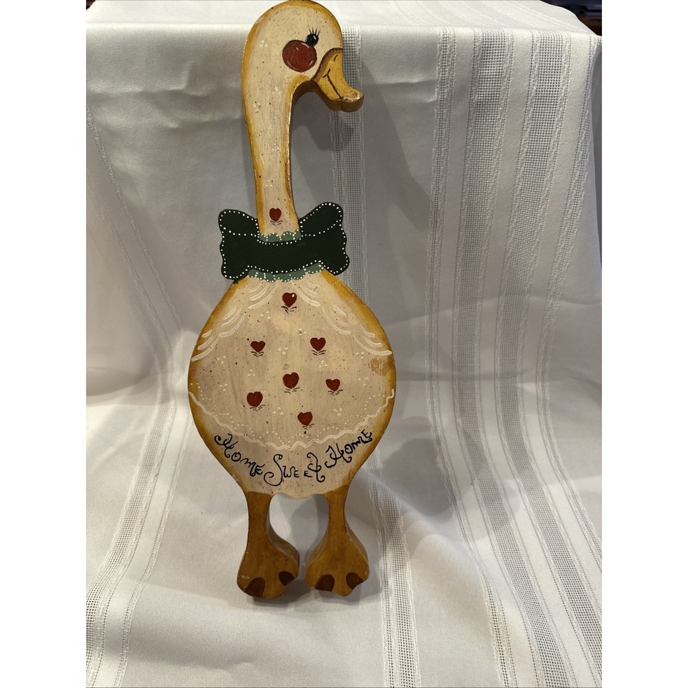 Hand-Painted Wooden Goose Wall Hanging With Heart & Bow Cottage Core 90's VTG